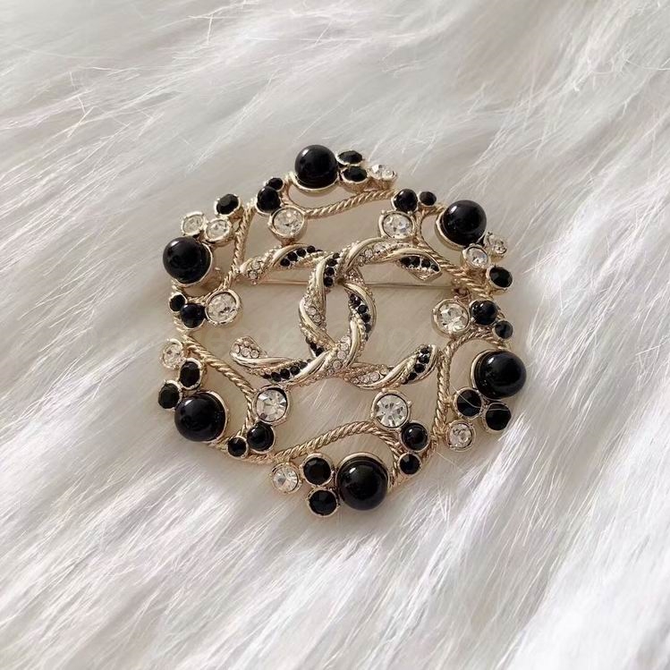 Chanel Brooch 416